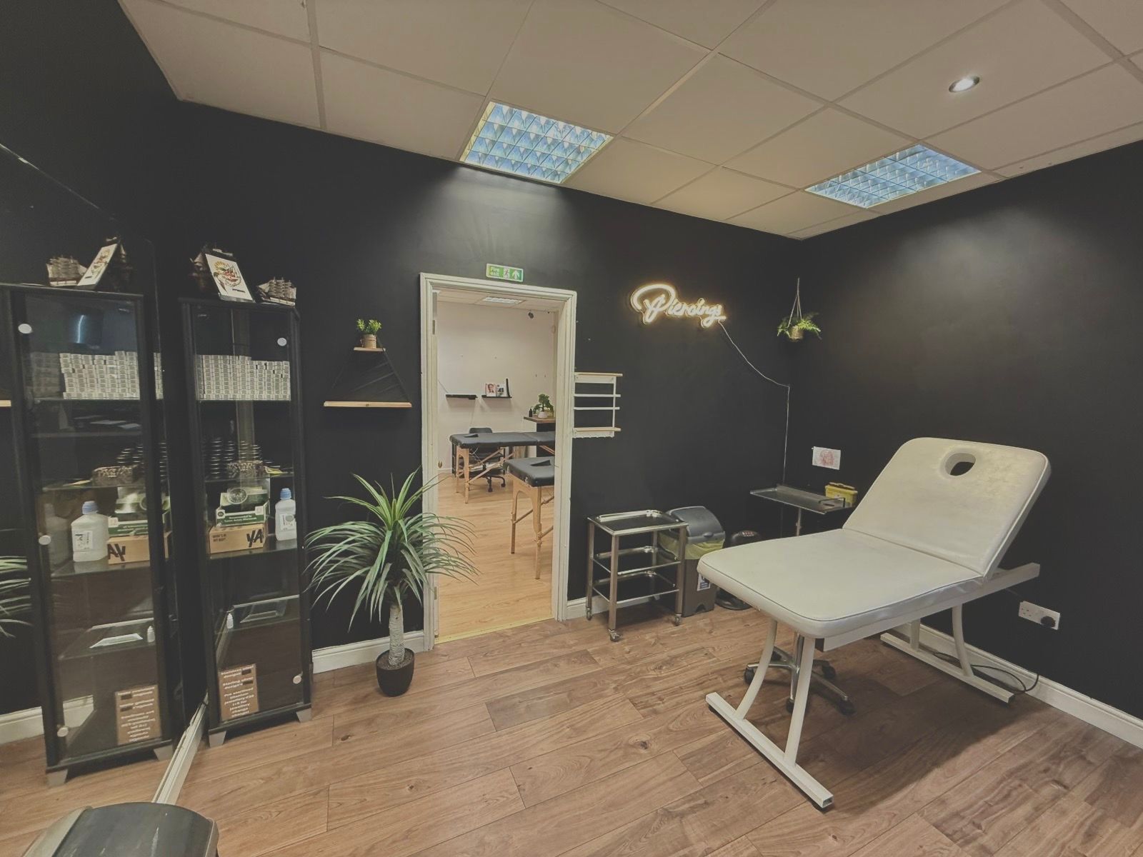 Kelly | Master Piercer at S-Line Studios